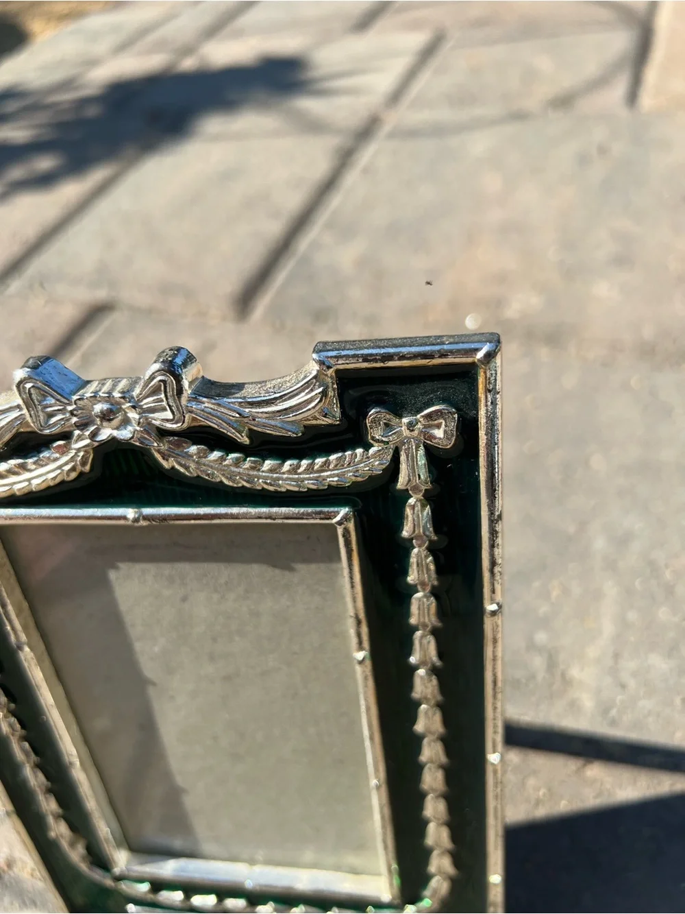 Vintage 1989 Mann Green Enamel Picture Frame, Fabergé Style Silver Tone 3x5”